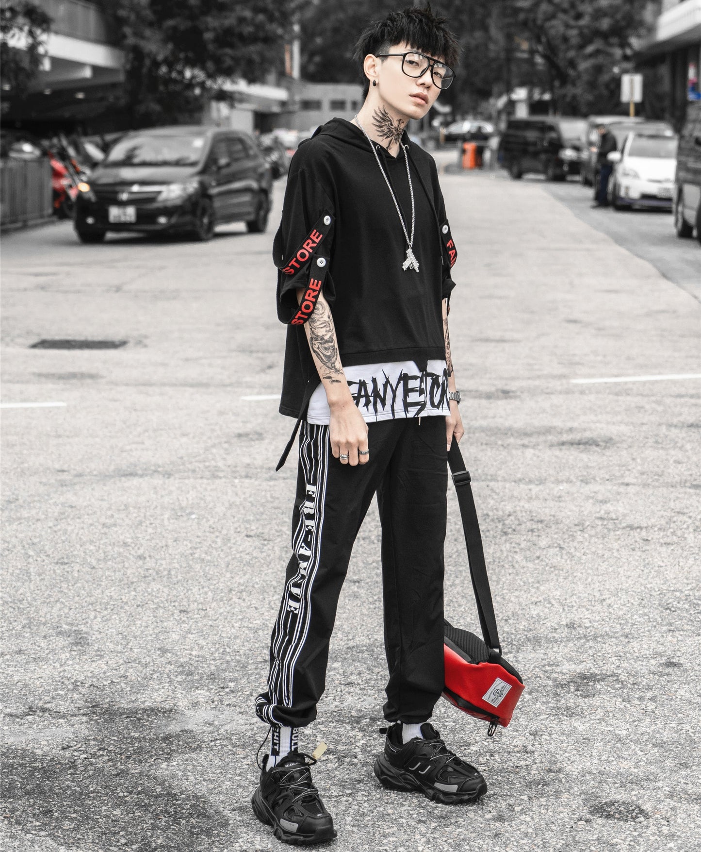 Black Solo Movement Short Sleeves Hoodie